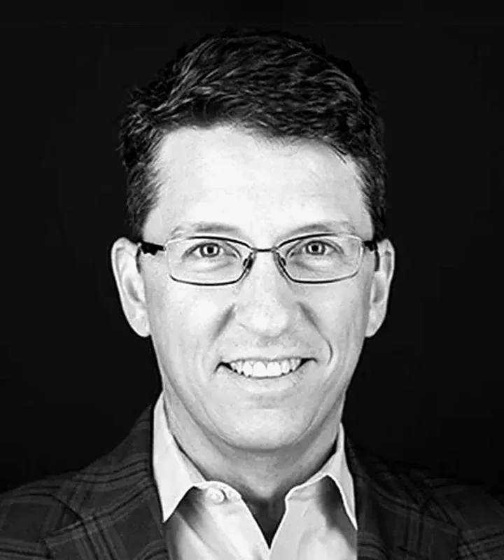 Mark Bogar, CFA®, CAIA®